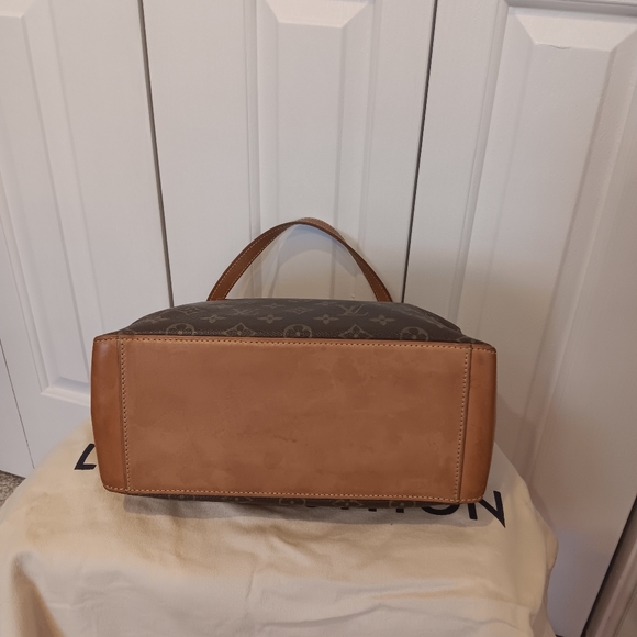 Traded ❤️ Louis Vuitton Monogram Cabas Piano Tote w/ COA and Dust bag - Picture 9 of 16